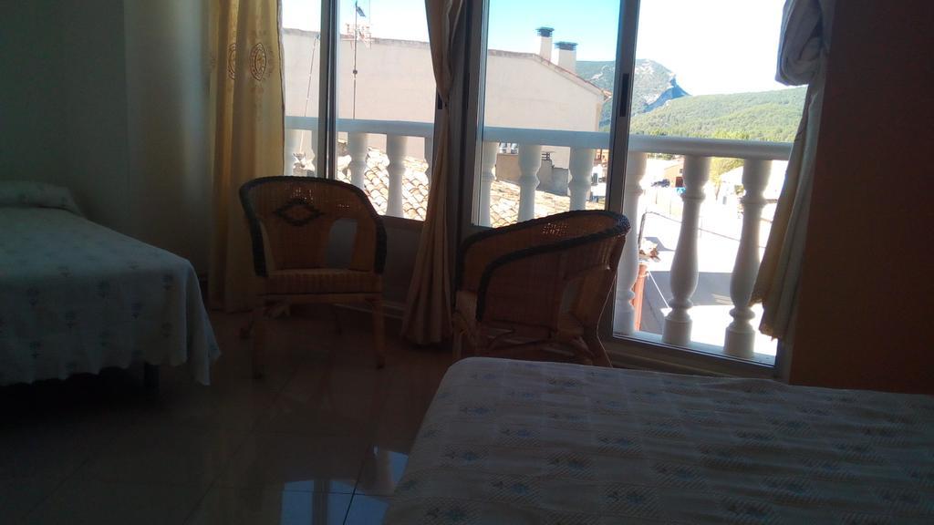 Hostal Canamares Ngoại thất bức ảnh