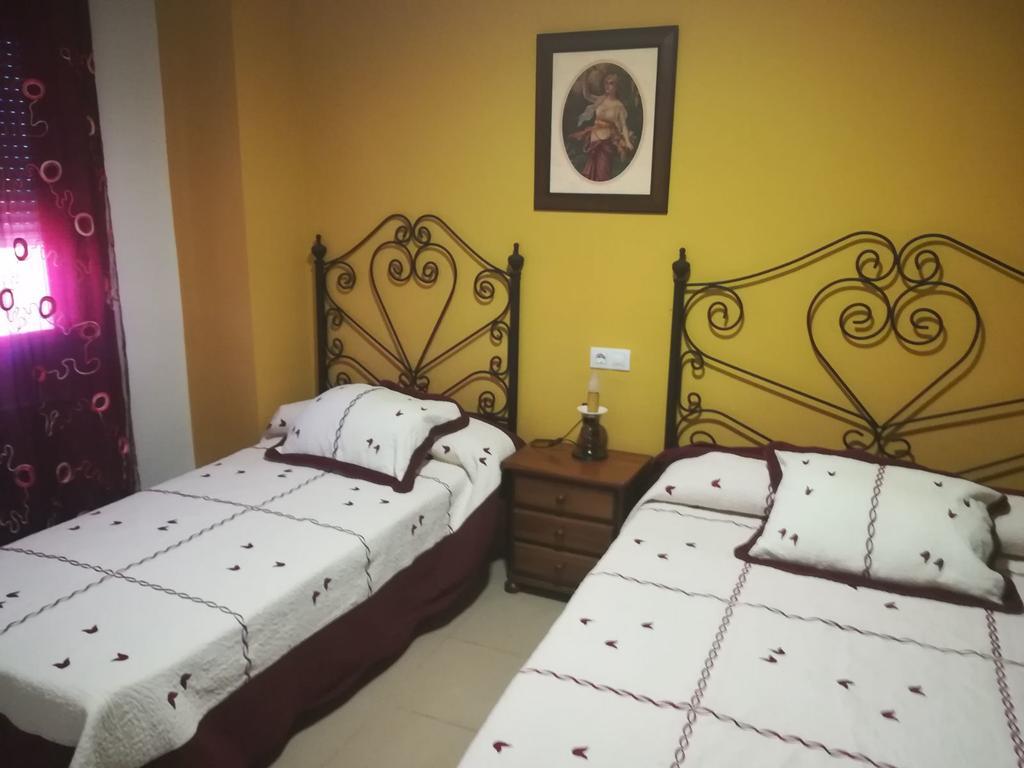 Hostal Canamares Ngoại thất bức ảnh